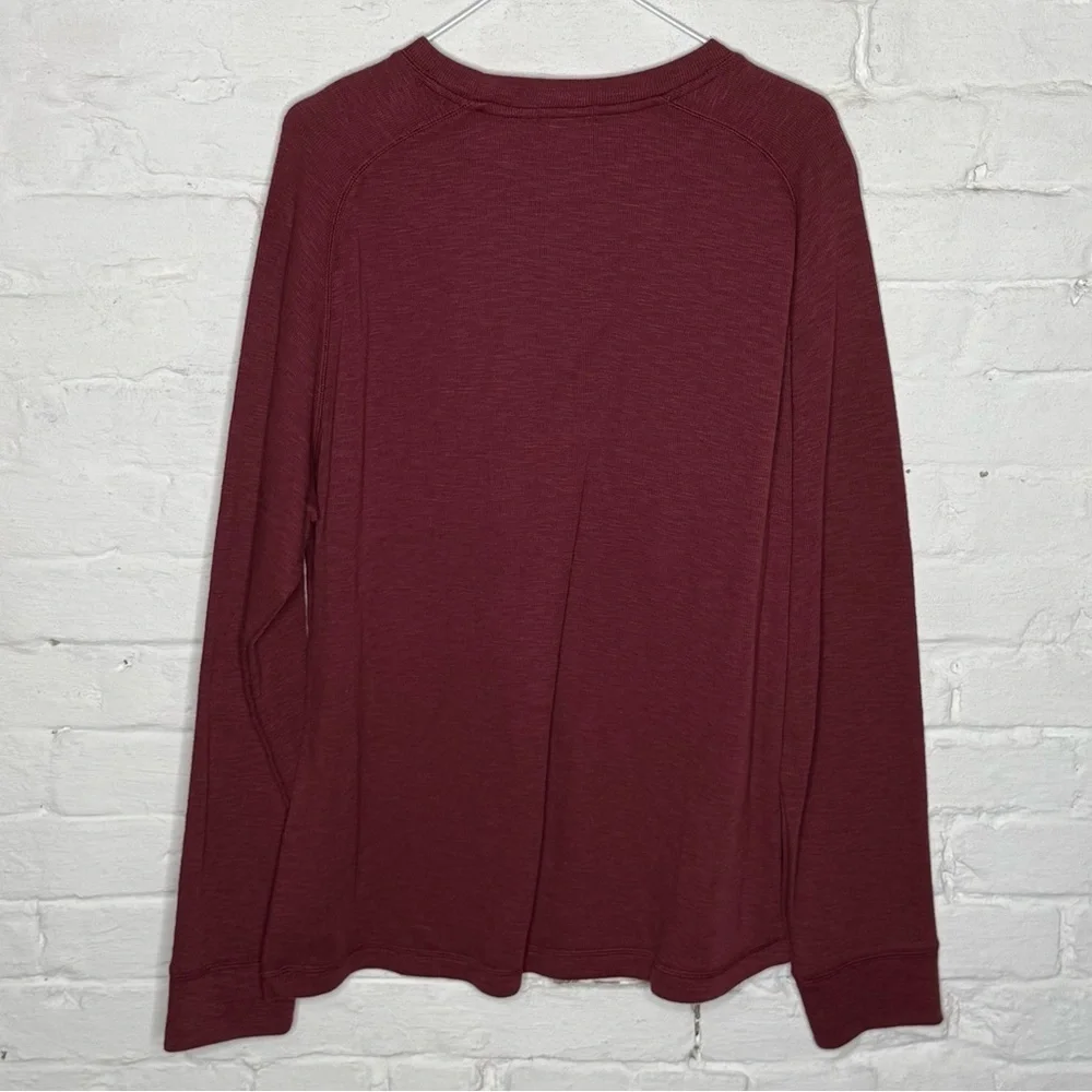 Banana Republic Crew XL